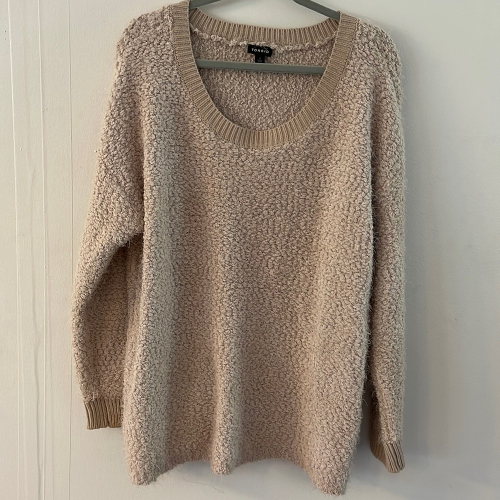 Torrid Size 1X Beige Fuzzy Sweater